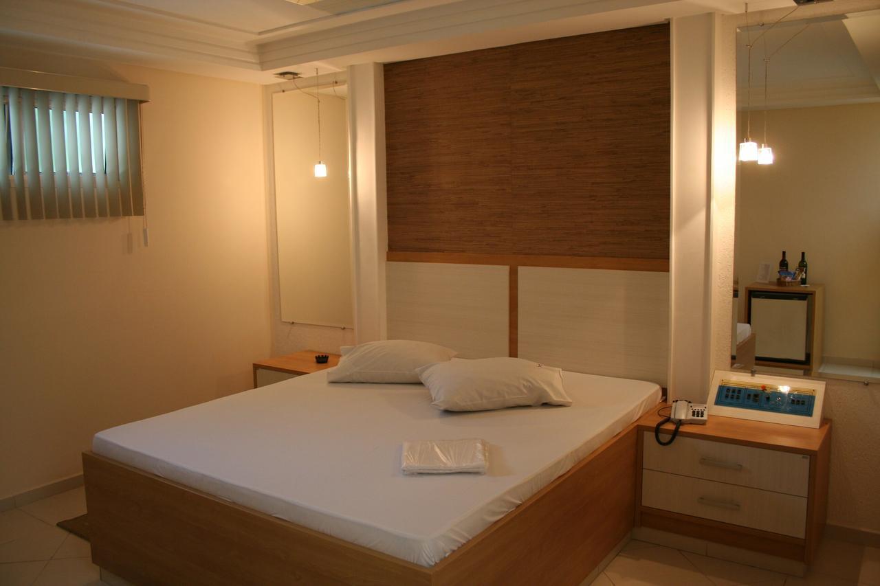 Top'S Motel (Adults Only) Jacareí 외부 사진
